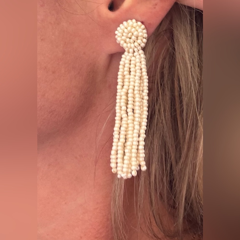 TASLE EARRINGS